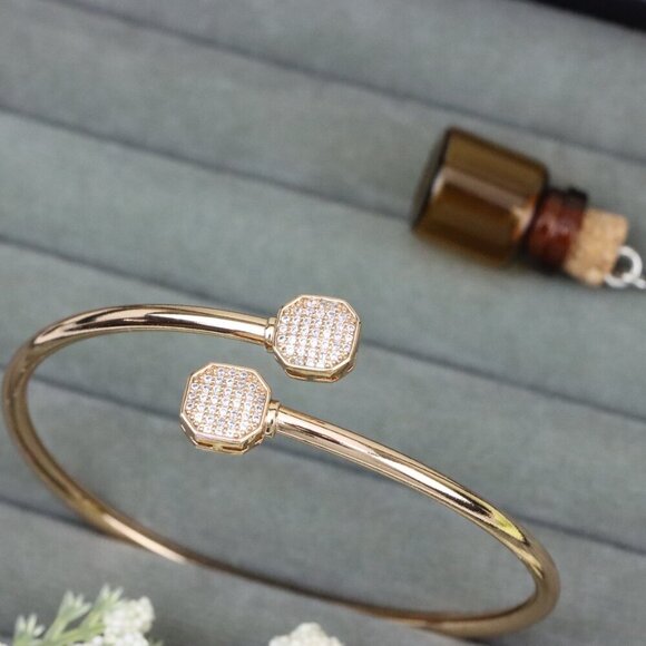 Rose Gold Plated Adjustable Bangle with Octagon Crystal Ends, XPBL0417 - Picture 8 of 13